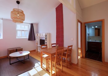 Aparthotel Oporto Entreparedes