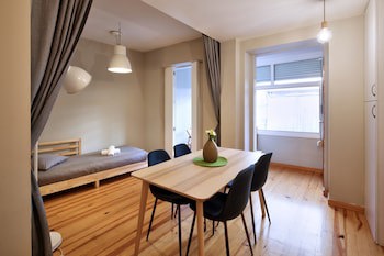 Aparthotel Oporto Entreparedes