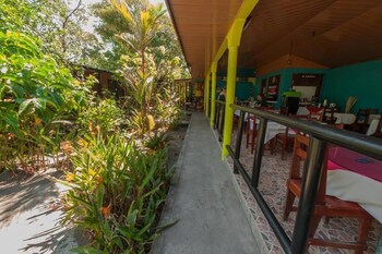 Hotel El Icaco Tortuguero