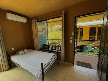Hotel El Icaco Tortuguero