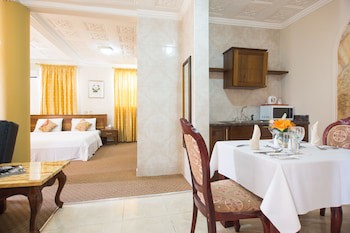 Charleston Hotel