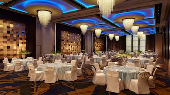 Auberge Discovery Bay Hong Kong