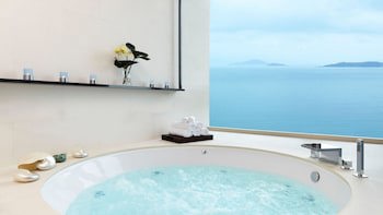 Auberge Discovery Bay Hong Kong