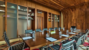 Auberge Discovery Bay Hong Kong