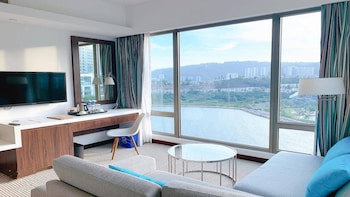 Auberge Discovery Bay Hong Kong