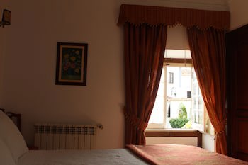 Casa De S. Thiago Do Castelo