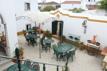 Casa De S. Thiago Do Castelo