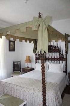 Casa De S. Thiago Do Castelo