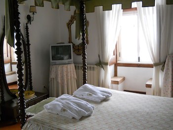 Casa De S. Thiago Do Castelo