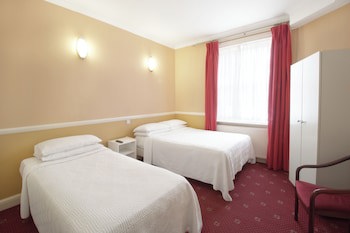 Balmoral House Hotel