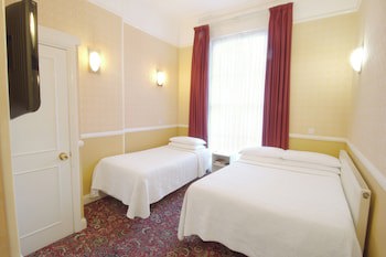 Balmoral House Hotel