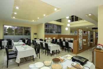 Santa Marina Hotel
