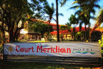 Court Meridian Hotel And Suites