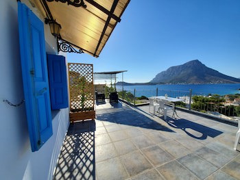 Panorama Studios & Apartments