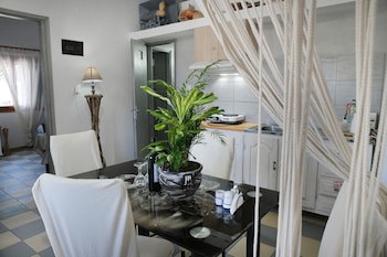 Panorama Studios & Apartments