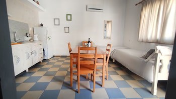 Panorama Studios & Apartments