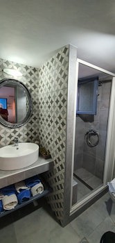 Panorama Studios & Apartments