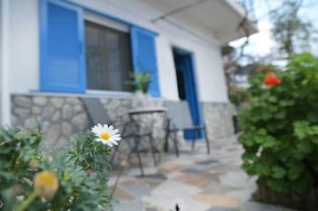 Panorama Studios & Apartments