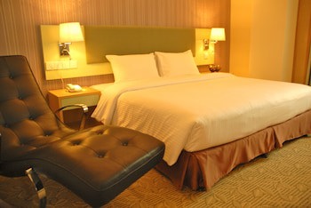 The Pavilion Hotel