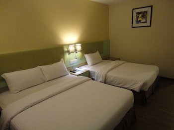 The Pavilion Hotel