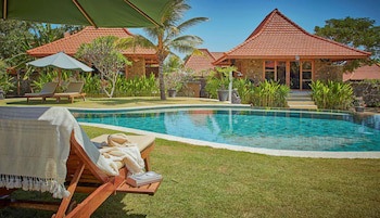 Three Monkeys Villas