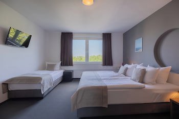Hotel Aviva galeri fotoğrafı