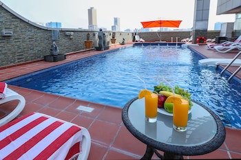 Royal Grand Suite Hotel galeri fotoğrafı
