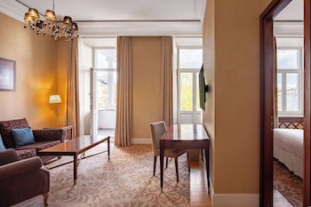 Grand Hotel Vilnius, Curio Collection By Hilton