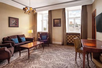 Grand Hotel Vilnius, Curio Collection By Hilton