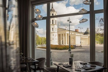 Grand Hotel Vilnius, Curio Collection By Hilton