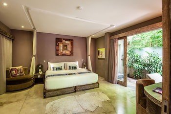 Blue Karma Dijiwa Seminyak