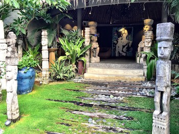 Blue Karma Dijiwa Seminyak