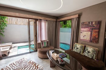 Blue Karma Dijiwa Seminyak