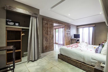 Blue Karma Dijiwa Seminyak
