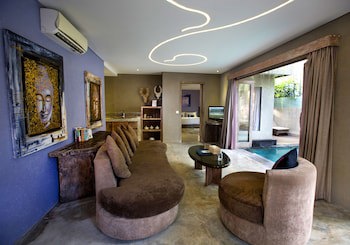 Blue Karma Dijiwa Seminyak