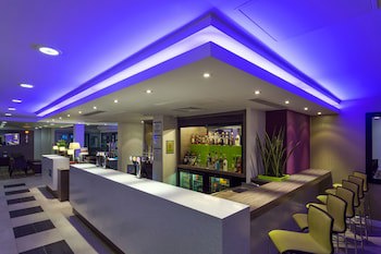 Holiday Inn Express Harlow, An Ihg Hotel