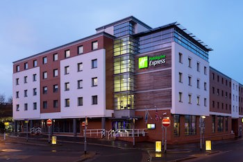Holiday Inn Express Harlow, An Ihg Hotel
