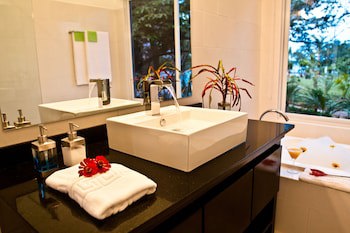 Bocas Del Mar Hotel