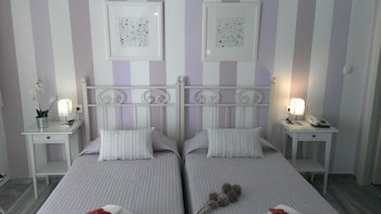 Cyclades Hotel fotoğrafı