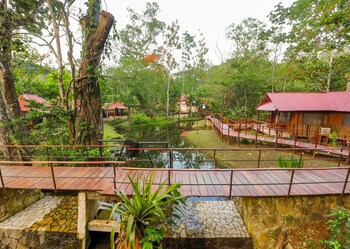 Kin Balam Cabanas