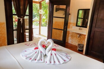 Kin Balam Cabanas