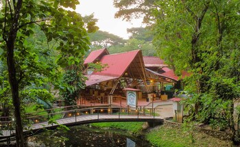 Kin Balam Cabanas
