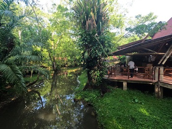 Kin Balam Cabanas