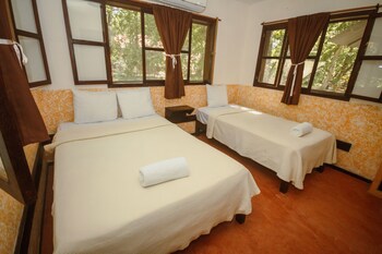 Kin Balam Cabanas