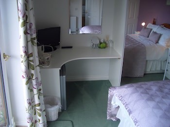 Quixhill - Denstone - Dove Meadow B & B