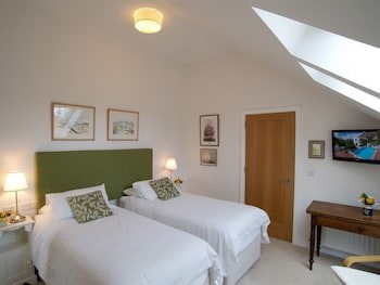 Cherryhill Lodge