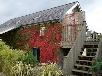 Cherryhill Lodge