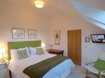 Cherryhill Lodge
