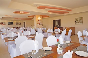 Centara Life Muscat Dunes Hotel