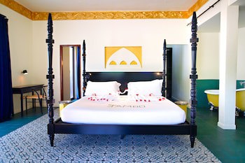Gold Zanzibar Beach House & Spa